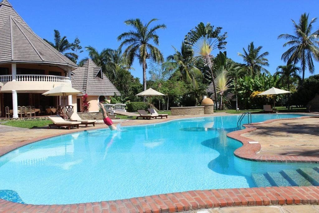 The Top 5 Reasons Why You Need To Visit Diani Beach, Kenya
